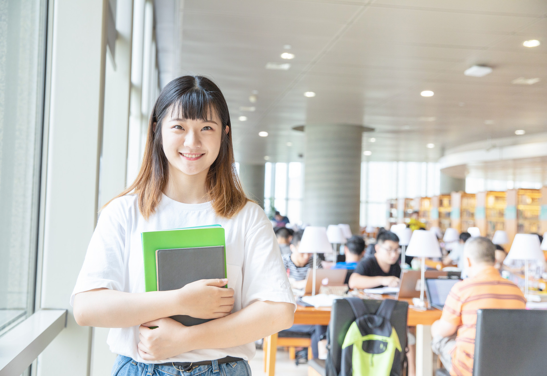 广州高一和高二年级学生暂停线下教学