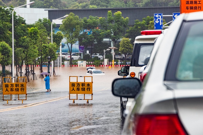 深圳台风降雨期间 4类交通违法行为不处罚