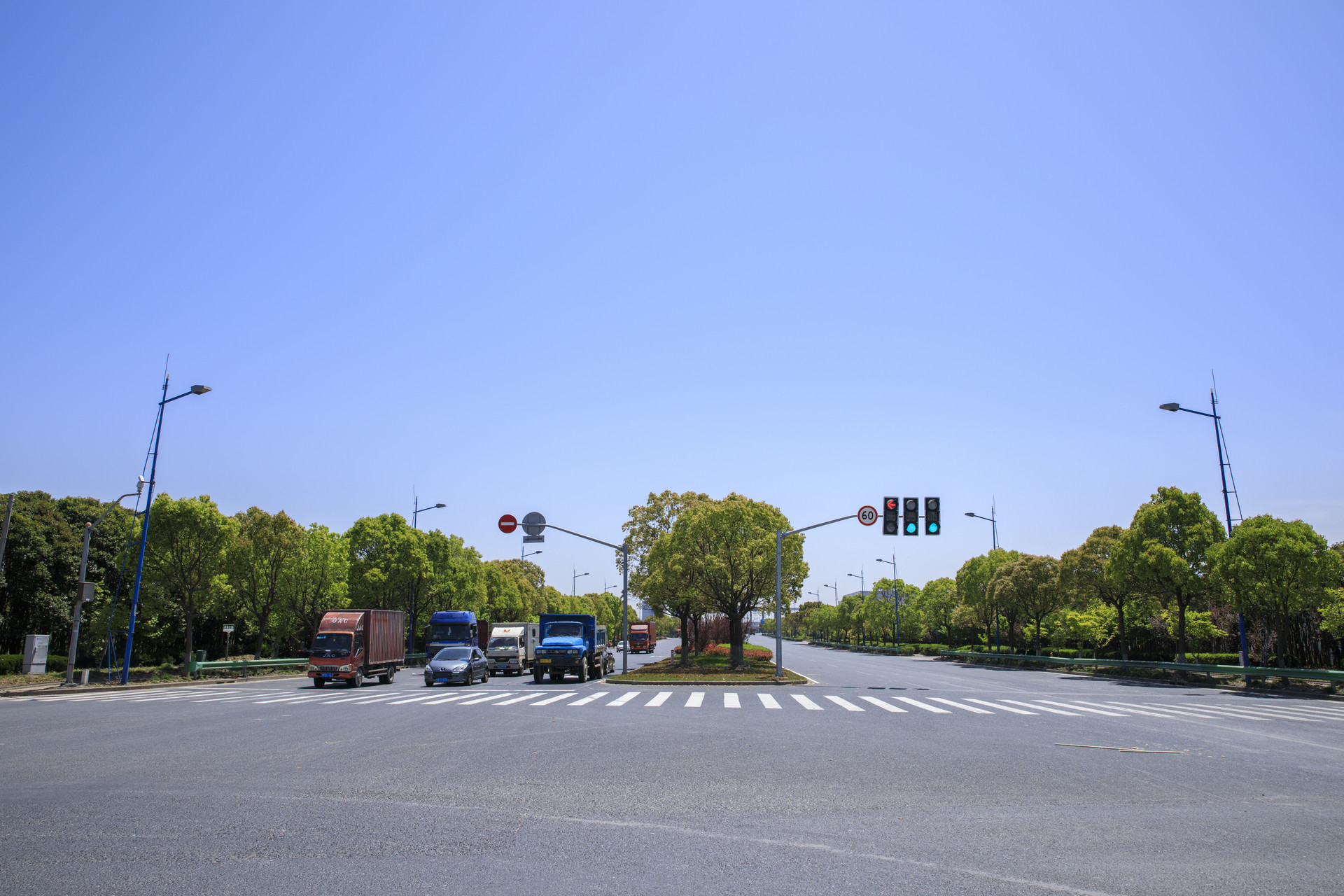 因穗莞深城际施工 深圳宝安翠竹路11月20日起将封闭
