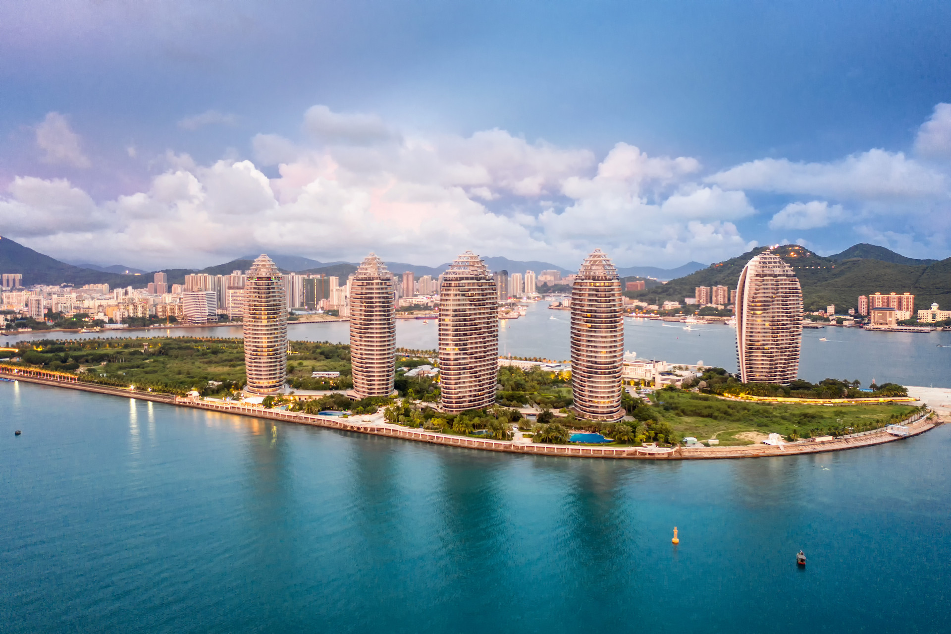 海南三亚市民群众就医指南（中高风险区+非风险区）